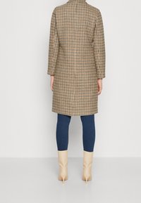 Pieces Cappotto classico - brown