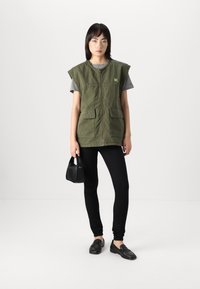 American Vintage RYGYBAY - Strukirani kaput - kaki