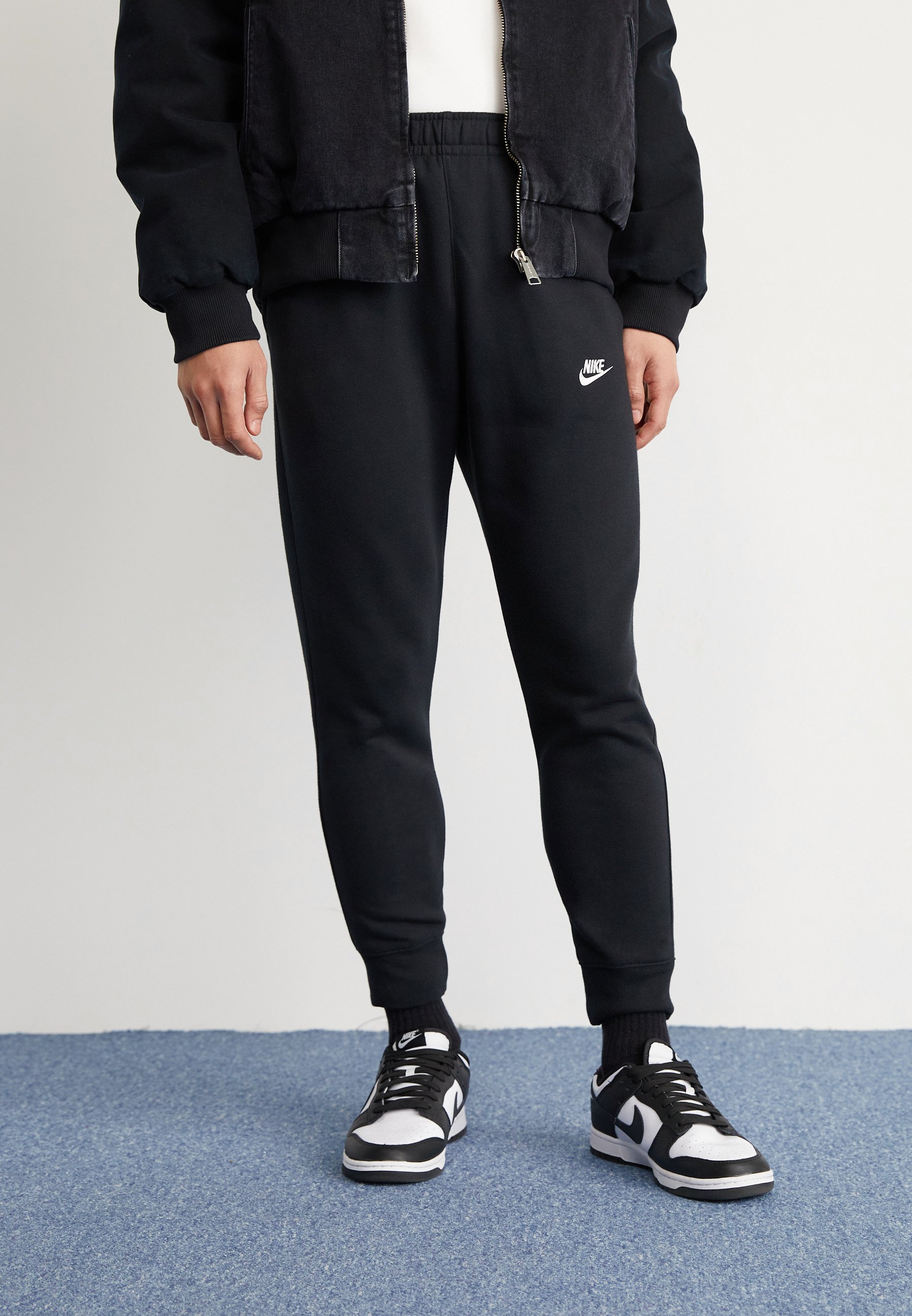 Nike Sportswear CLUB JGGR Pantalon de survêtement black/noir