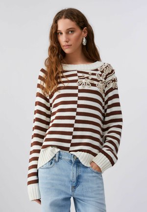 WITH JEWEL EMBROIDERY - Jumper - brown