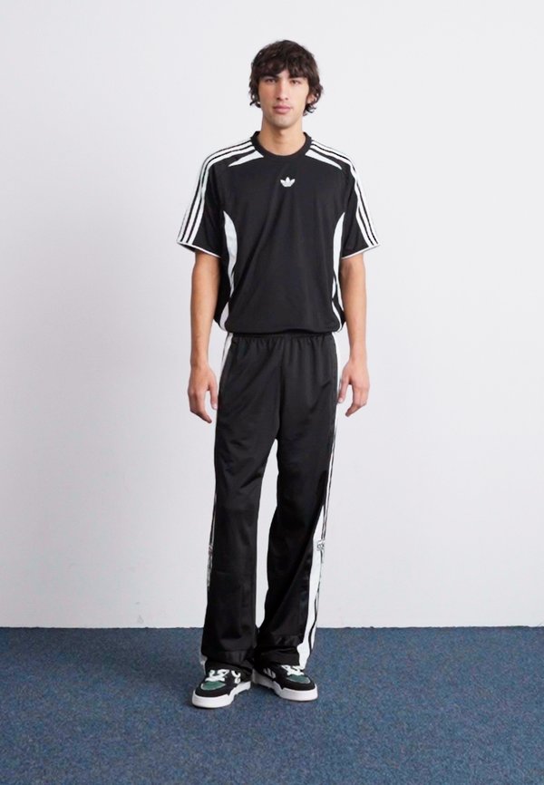 ADICOLOR TEAMGEIST - Print T-shirt3