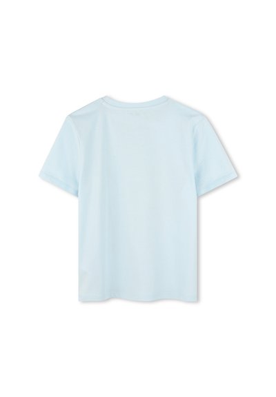 T-shirt en coton bleu clair à manches courtes et col rond. Texture lisse et ourlet droit, sans embellissements visibles.