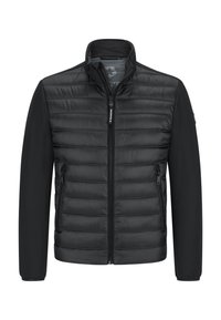 Schwarze Jacke mit gepolsterter Vorderseite und glatten Ärmeln, mit Reißverschluss und seitlichen Taschen. Das Material scheint leicht und wasserabweisend zu sein.