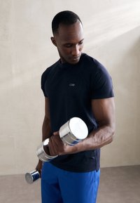 ICANIWILL TRAINING MEN - Camiseta deportiva - navy