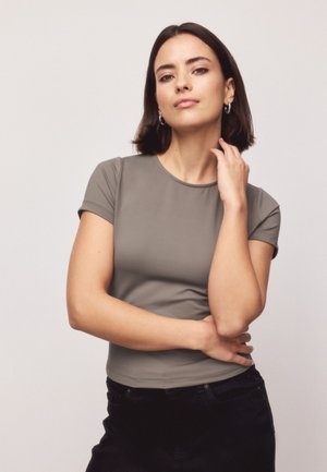 SHORT SLEEVE SLINKY - REGULAR FIT - Basic póló - mink brown
