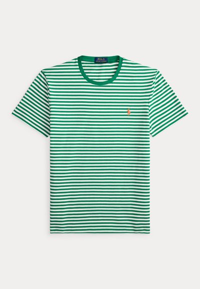 Lühikeste varrukatega ümara kaelusega T-särk roheliste ja valgete horisontaalridadega ning väikese oranži Polo Ralph Laureni logoga vasakul rinnal.