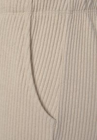 s.Oliver Jogginghose - creme