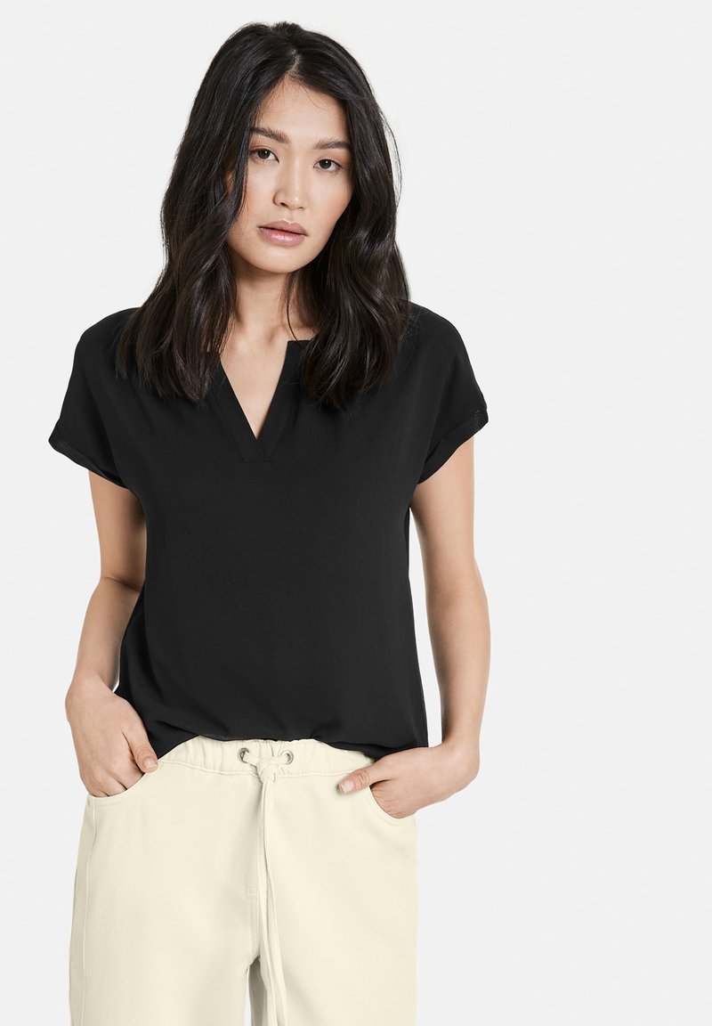 Taifun KURZARM-FREIZEIT MIT OFFENEM RUNDHALSAUSSCHNITT - T-Shirt basic - schwarz