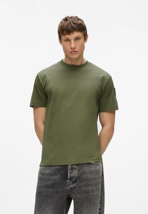 Karl Lagerfeld Jeans, PATCH LOGO - T-Shirt basic - beetle