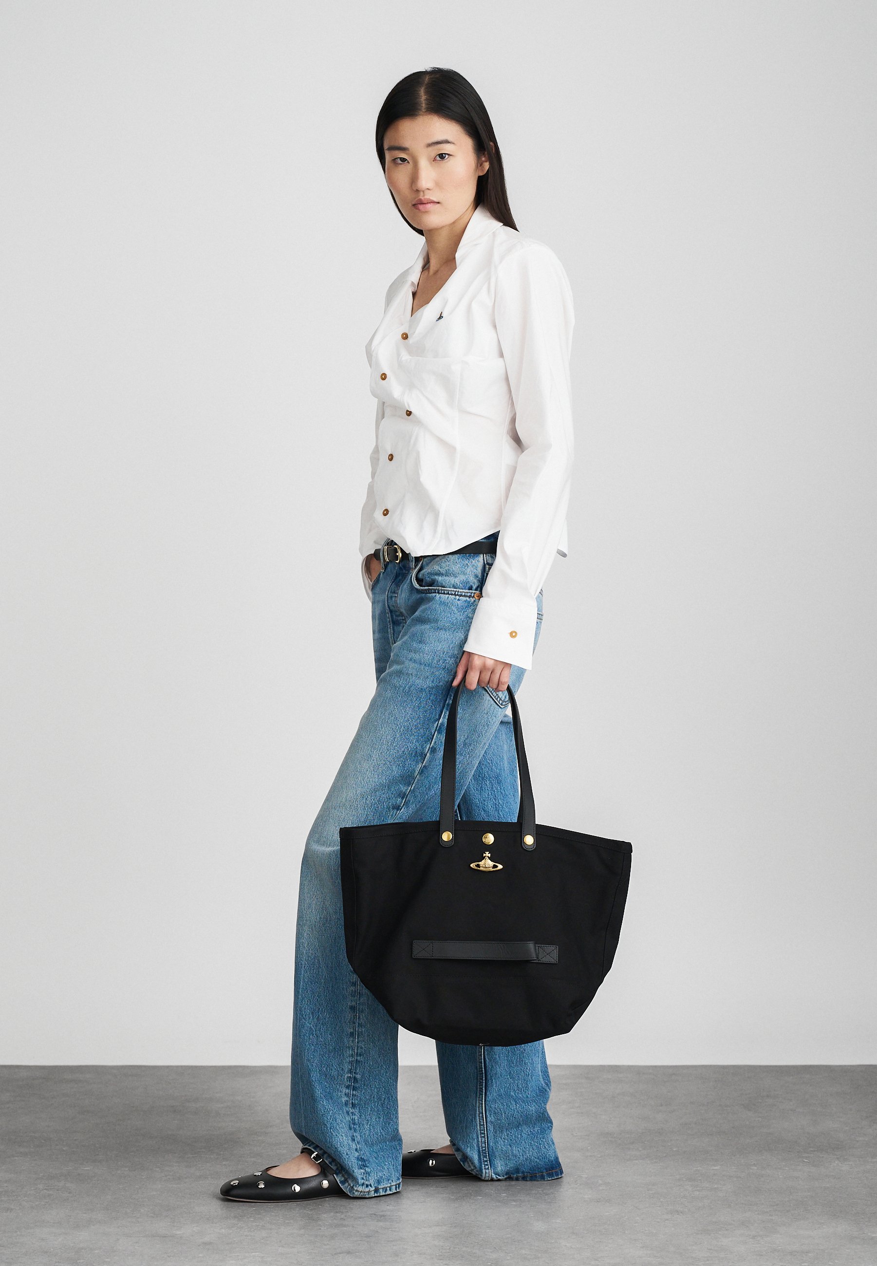 Vivienne Westwood UTILITY SMALL - Tote bag - black - Zalando