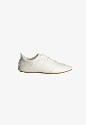 CORINA, BASKETS STYLE BALLERINE - Chaussures à lacets - blanc