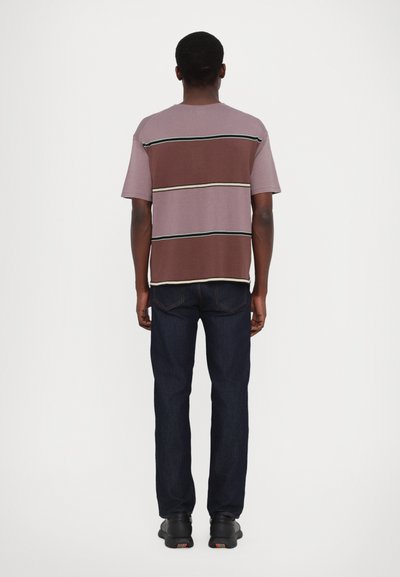 Paul Smith Apdrukāts T-krekls - mauve