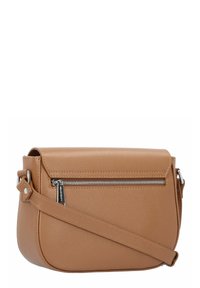 Borsa a tracolla in pelle marrone con finitura testurizzata, patta frontale, tasca con zip sul retro e tracolla regolabile.