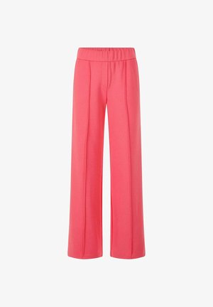 Koraalroze wijde broek met elastische tailleband en frontale geplooide strepen, getoond op een witte achtergrond.