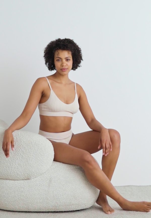 THONG - Thong - cashmere creme4