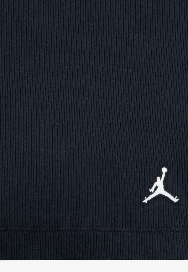 FLIGHT BASE TANK 2 PACK - Top3