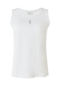 Biała bawełniana bluzka bez rękawów z okrągłym dekoltem i małym szarym logo na piersi. Gładka struktura, luźny krój.