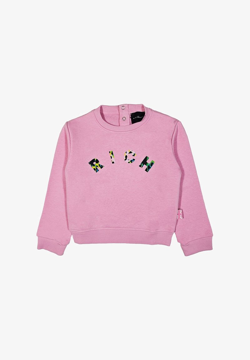 Felpa rosa con polsini e orlo a coste, caratterizzata dalla parola "RICH" in motivi multicolori. Chiusura posteriore a pressione per una facile vestibilità.