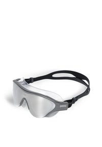Gafas de natación con lentes claros, marco gris oscuro y tira ajustable negra. Presenta un diseño aerodinámico para una mayor visibilidad.
