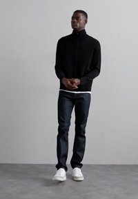 sandro TRUCKER CARDIGAN - Ζακέτα - noir