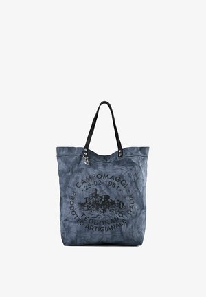 Blaue Tragetasche mit schwarzen Griffen, mit schwarzem gedrucktem Text und einer Illustration eines Gebäudes mit italienischen Wörtern darum.