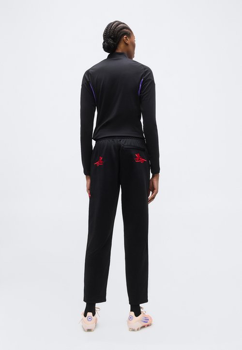 Adidas Originals Places+Faces Soccer Bottom Women's — foto 3