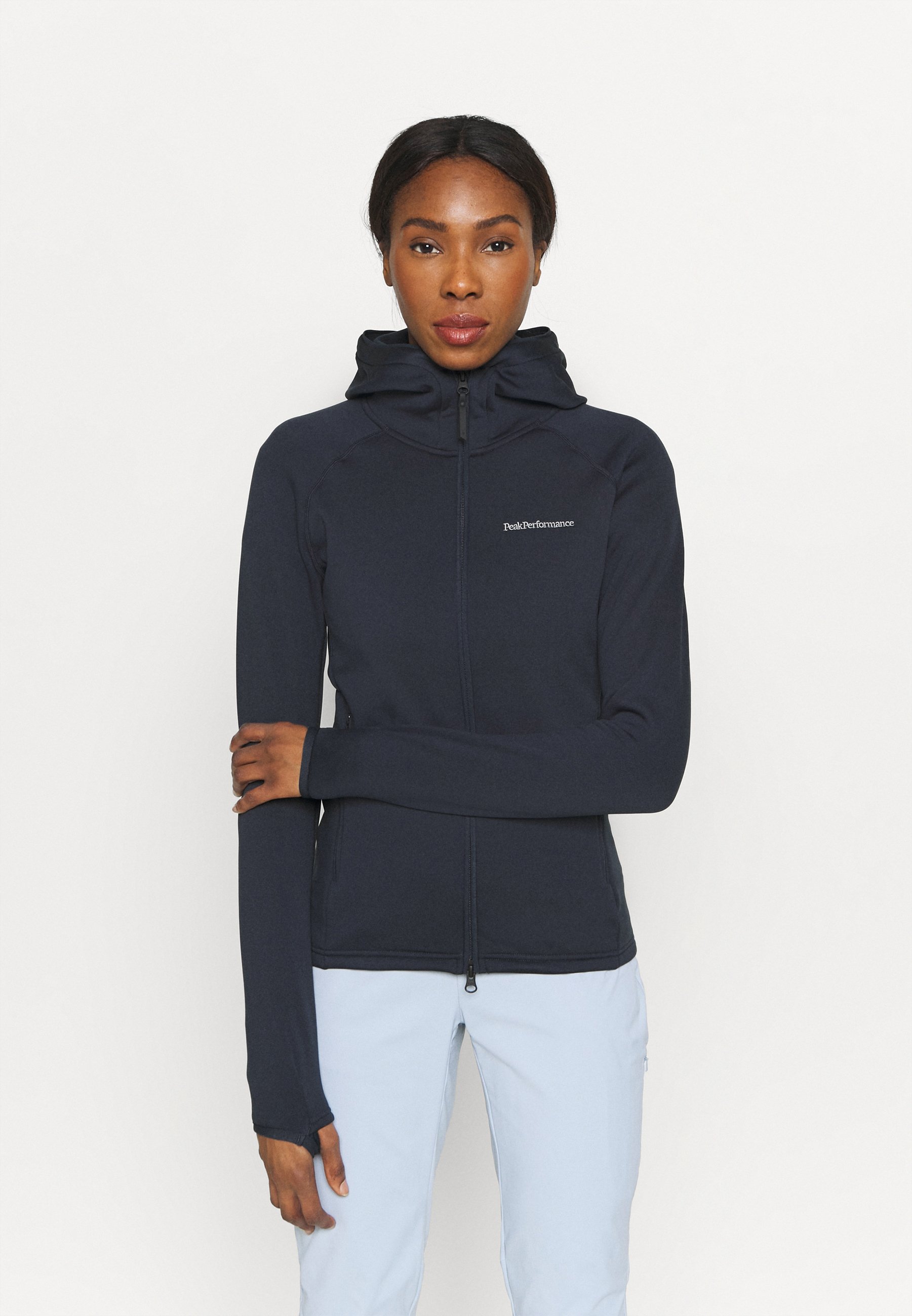 chill zip hood peak performance