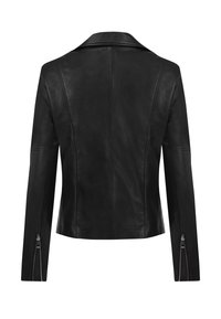 Zwarte leren jas met een slim fit ontwerp, opvallende schoudernaad en ritssluiting bij de mouwen. Gladde textuur met een klassieke puntige kraag.