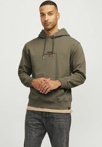 R.D.D. ROYAL DENIM DIVISION GEDRUCKT  - Felpa con cappuccio - dusky green