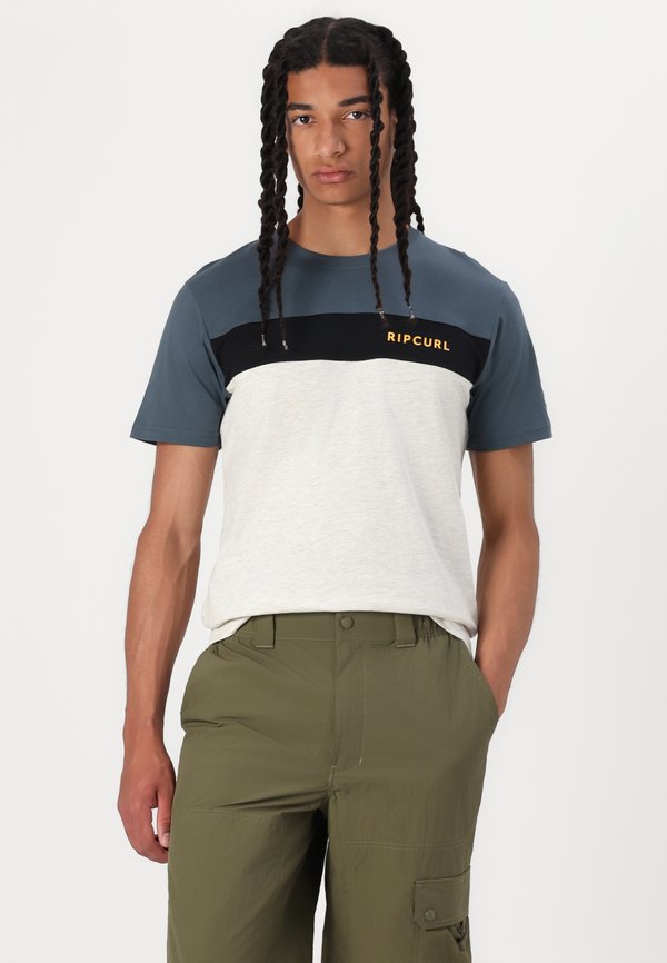 UNDERTOW PANEL TEE UNISEX - Print T-shirt - pine night3