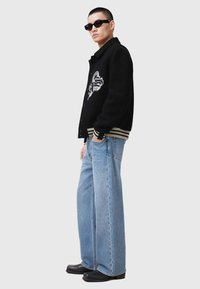 AllSaints AMBAUM - Tunn jacka - black