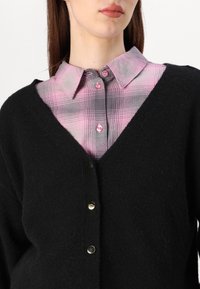 JDY JDYBRAVE LIFE V NECK  - Casaco de malha - black