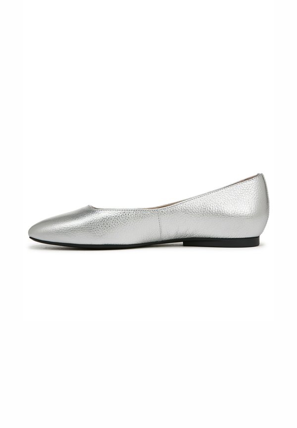 Klassischer Ballerina - silver leather