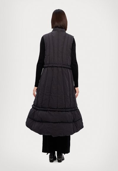 Henrik Vibskov PUFF VEST - Strukirani kaput - black