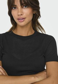 ONLY ONLEFFIE - Camiseta básica - black