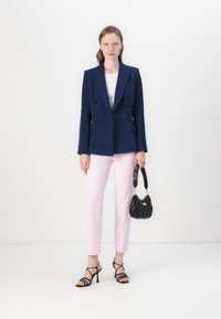 Elisabetta Franchi Bleiser - oltremare