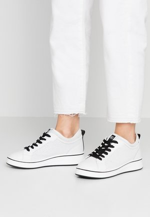 Tamaris Pure Relax Baskets basses - white