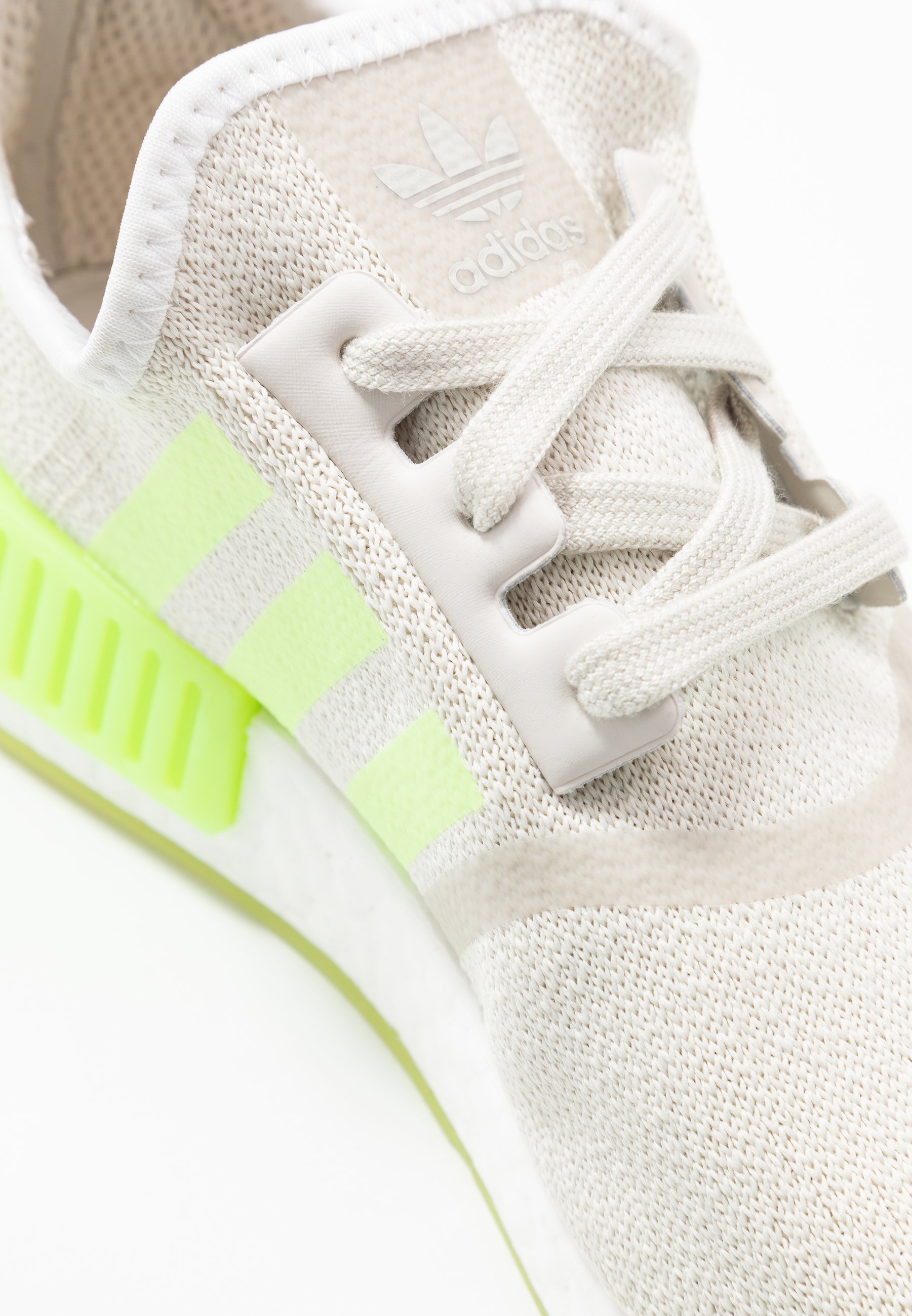 adidas nmd r1 talc off white damen