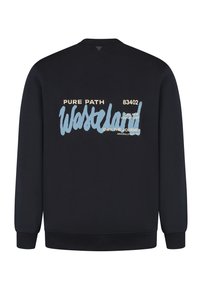 Zwarte sweatshirt met blauwe en beige tekst op de achterkant die leest: "Pure Path Wasatch 83402 Bel me als je verdwaald raakt Bezit de reis Arizona Utah Nevada."