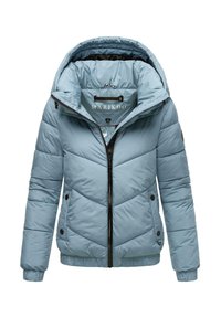 Svetlomodrá nafúknutá bunda s kapucňou, s predným zipsom, čiernymi akcentmi, rebrovanými manžetami a prešitým dizajnom pre izoláciu.