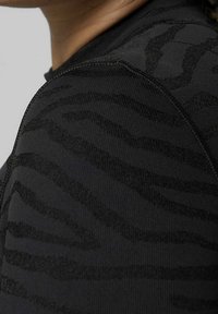 adidas by Stella McCartney Pitkähihainen paita - black