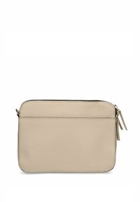Beige Lederclutch mit strukturierter Oberfläche, rechteckiger Form, Reißverschluss oben und zwei kleinen Reißverschluss-Ziehschlaufen. Keine sichtbaren Muster oder Akzente.