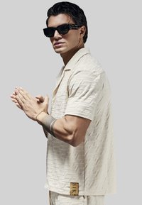 SIKSILK Skjorter - ecru