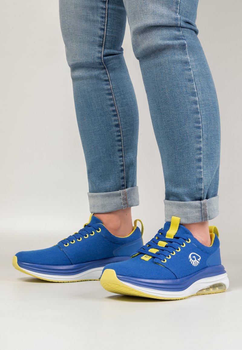 Giesswein CURVE MAX UNISEX błękit królewski