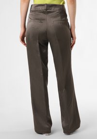 Cambio AMELIE - Stoffhose - khaki