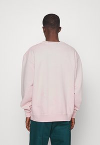 Market BRIDGE ARC CREWNECK - Camisola - washed pink