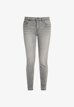 Pelēkas džinsa cieši pieguļošas bikses ar piegulošu dizainu, piecām kabatām un smalkām krunciņām augšstilbu rajonā. Standarta pogas un rāvējslēdzēja aizdare.