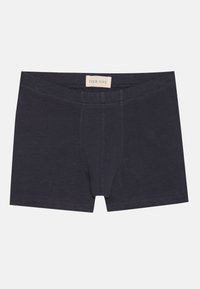 Boxeri din bumbac albastru închis, cu un talie confortabilă, având un pouch central în față, textură netedă și detalii de coasere minime.