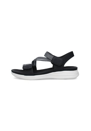 Sandalo nero con punta aperta e suola bianca, con cinturini regolabili in velcro sopra le dita e la caviglia, e fasce elastiche a motivo per supporto.