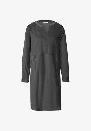 Szara, długa sukienka z długim rękawem, dekoltem w serek oraz dwoma bocznymi kieszeniami na zamek błyskawiczny. Gładka tekstura, do kolan, luźny krój z detalami w szwach.